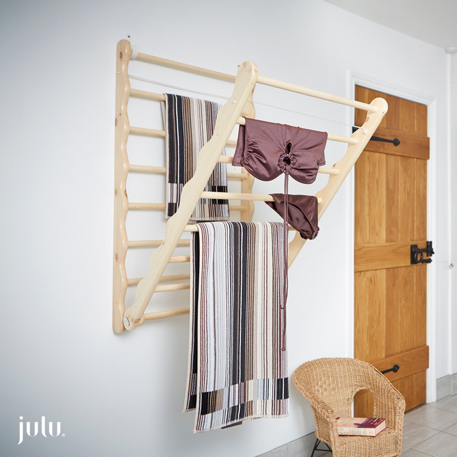 Laundry Ladder Pine Wall Mounted Clothes Drying Rack – Julu